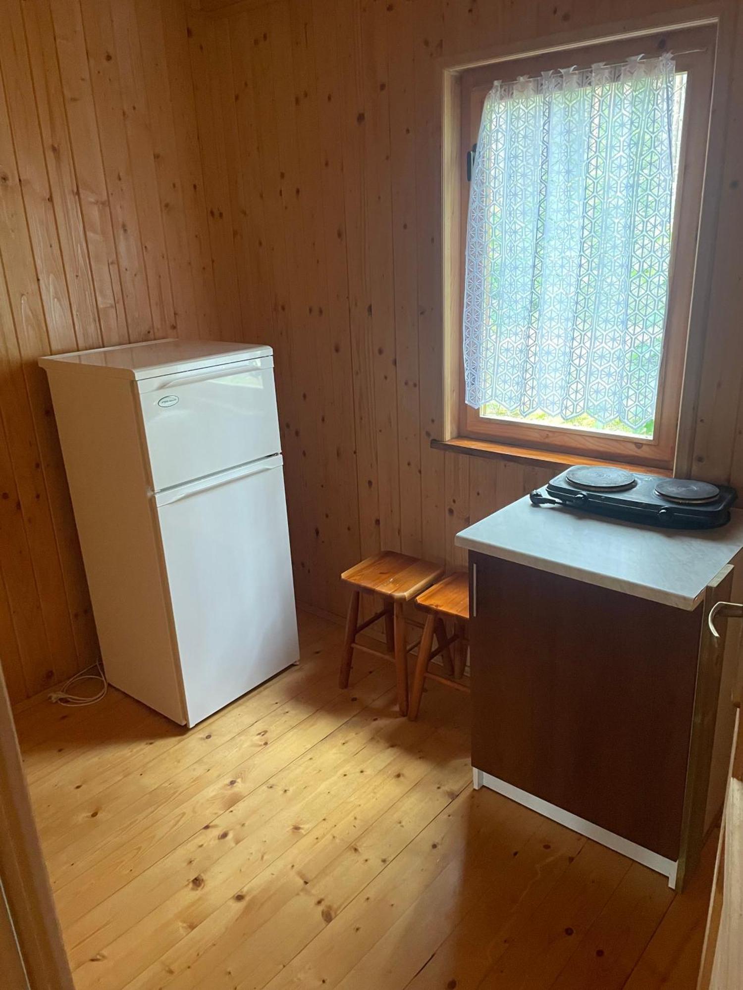 Letniskowe Nad Jeziorem Kazub Holiday home *
