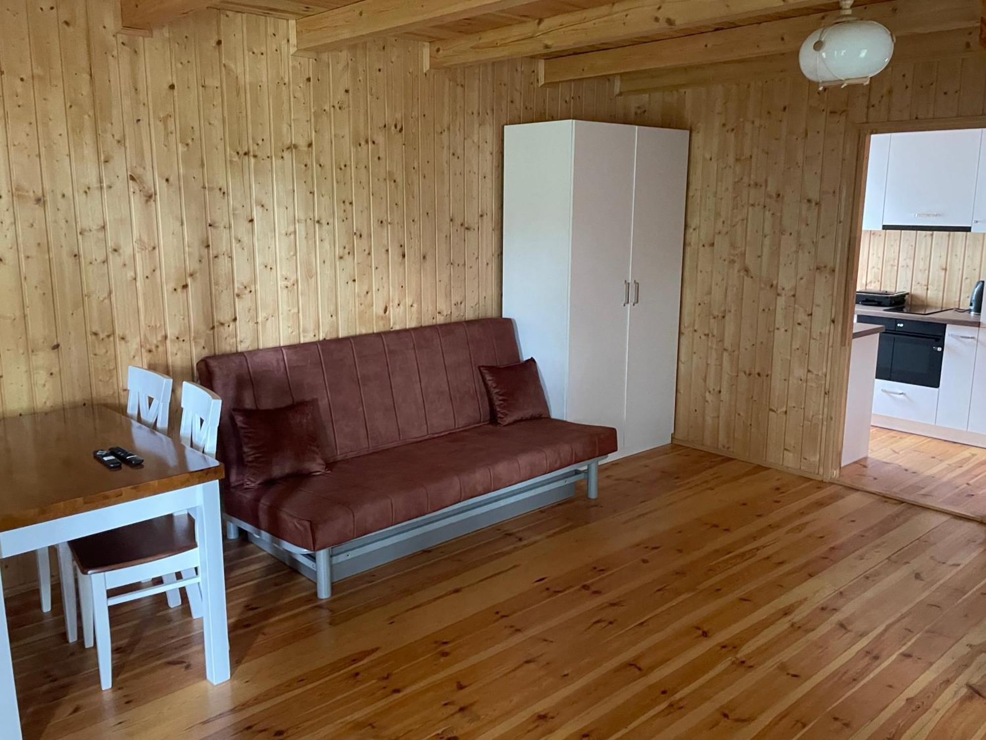 Letniskowe Nad Jeziorem Kazub * Cieciorka
